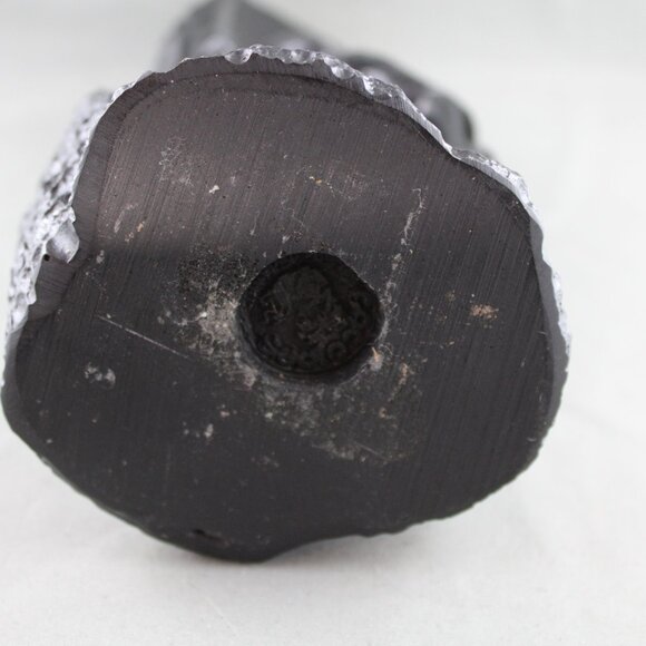 Vintage Coco Joe's Statue - King Kamehameha with Spear in Cave - Made with Lava - Picture 9 of 10